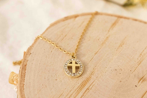 Necklace - Round Cross