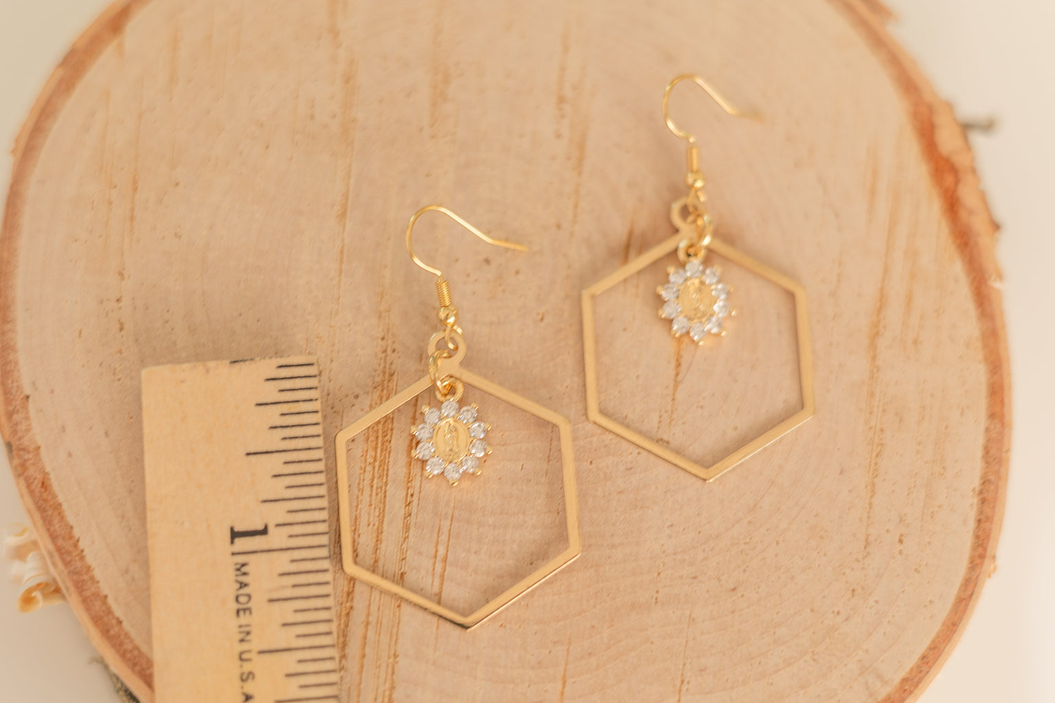 Our Lady Hex - Gold