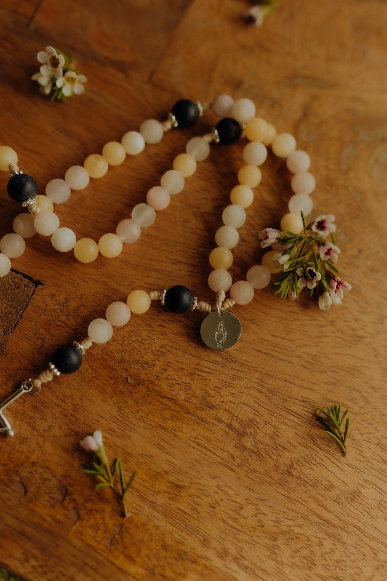 Magnify Rosary
