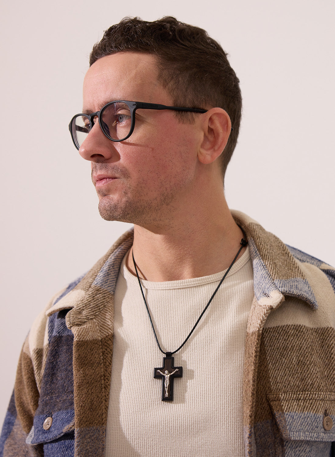 Eternize Crucifix