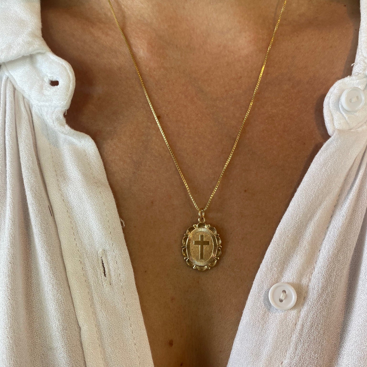 Gold Filled Scalloped Cross