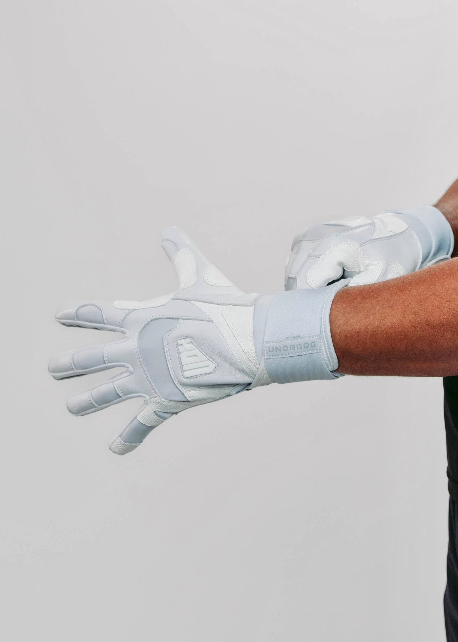 "FEARLESS" BATTING GLOVE