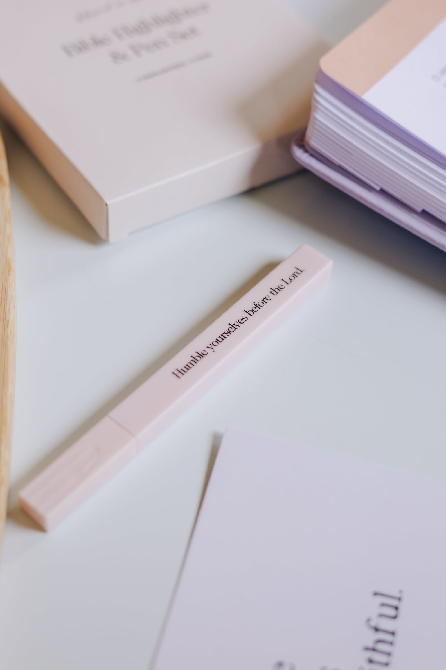 Highlighter and Pen Combo set