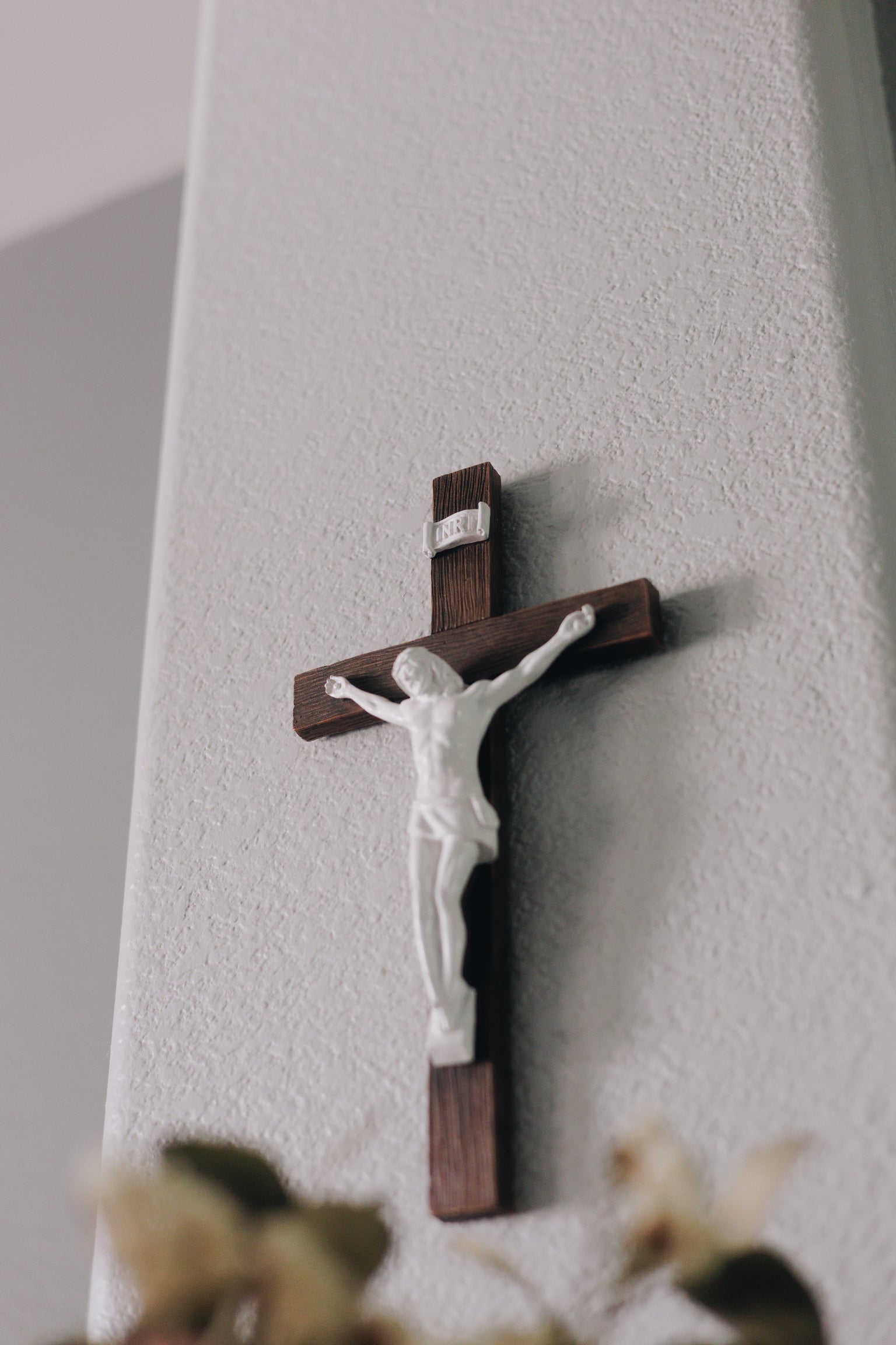 12" Wall Crucifix