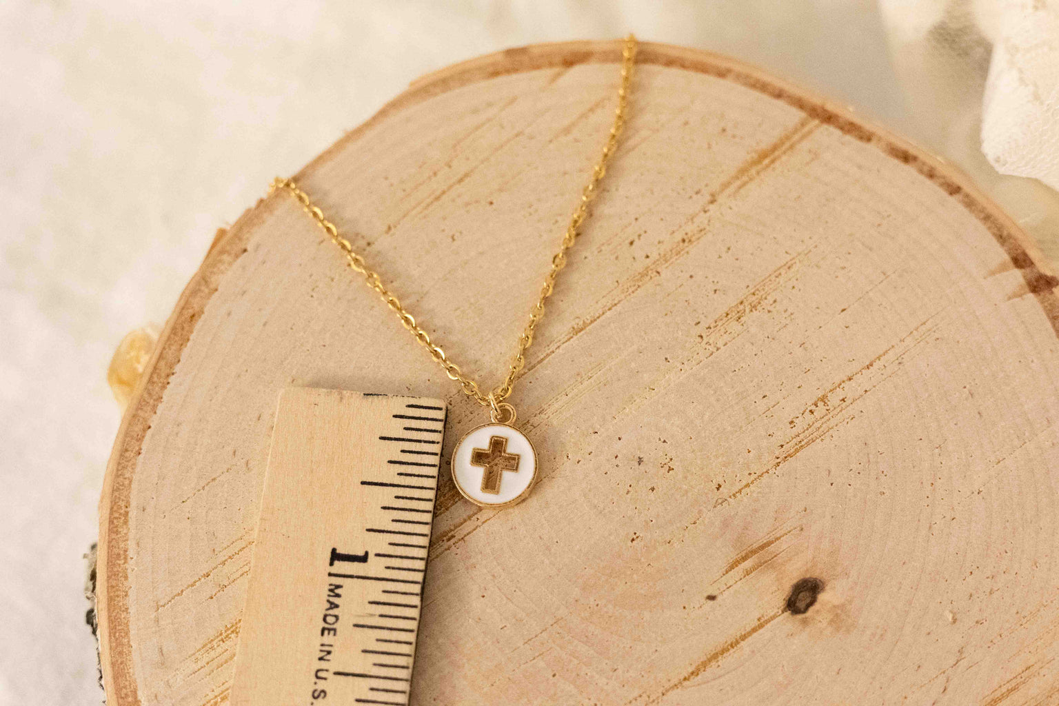 Necklace - Simple Cross
