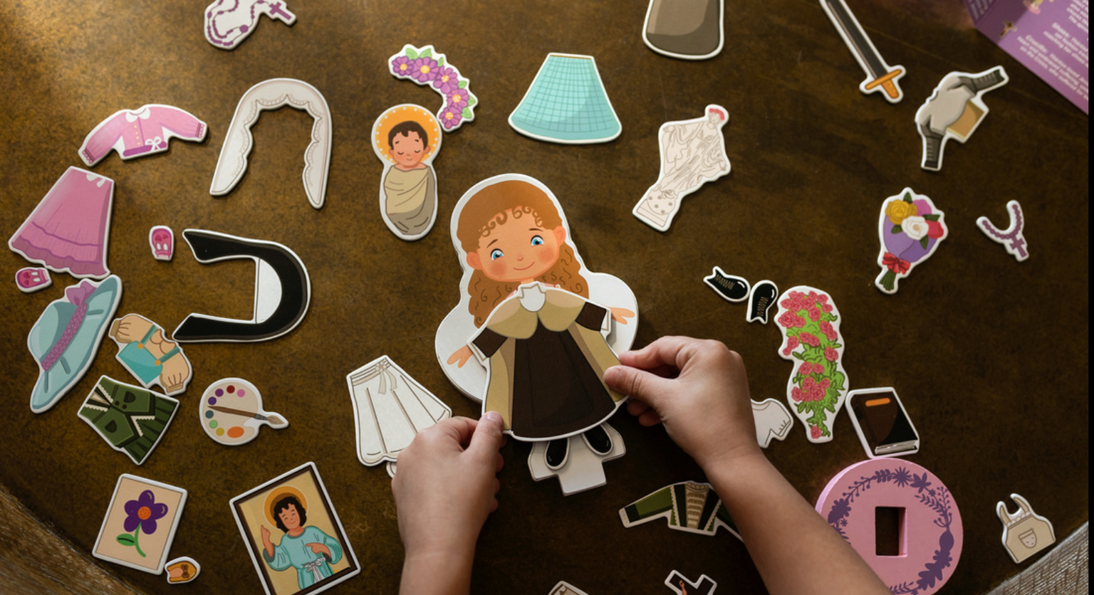 My Saint Thérèse, A magnetic wooden dress-up doll set