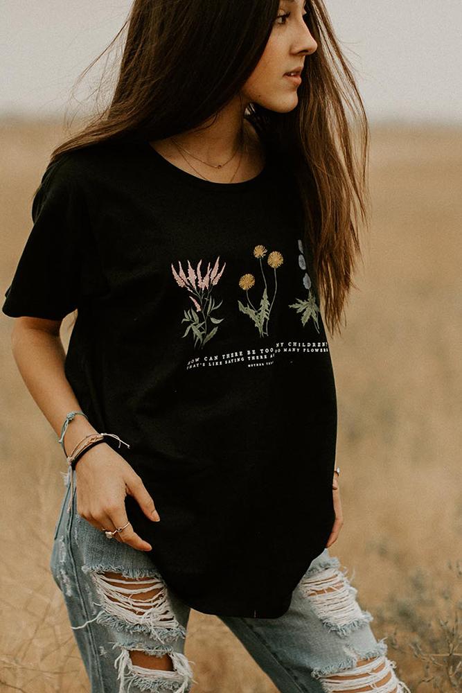 Womens Flowy Wildflower Tee