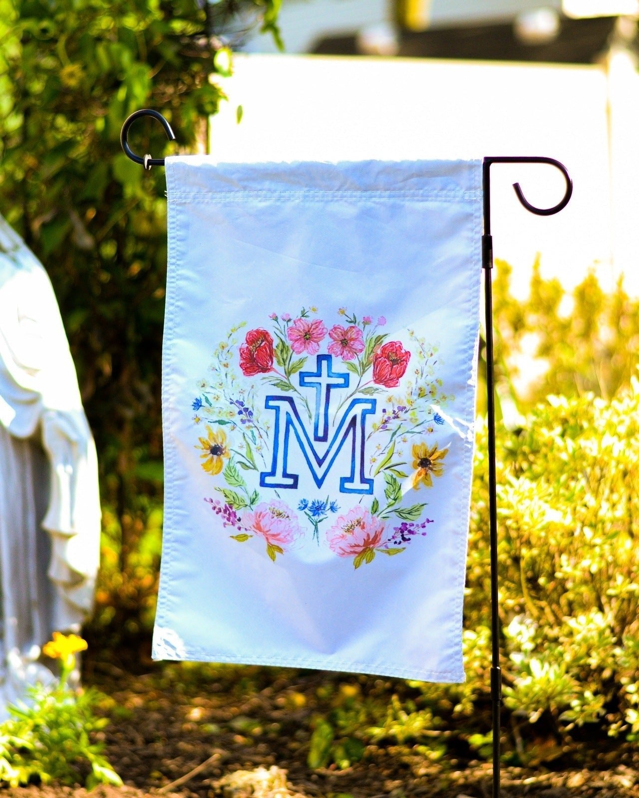 Marian Cross Garden Flag